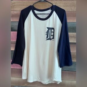 Detroit Tigers Tee with Gibson 23